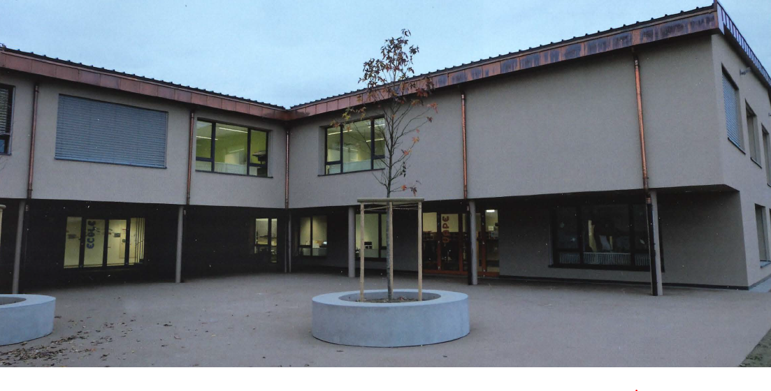 Etablissement primaire de Villars-le-Terroir photo 2